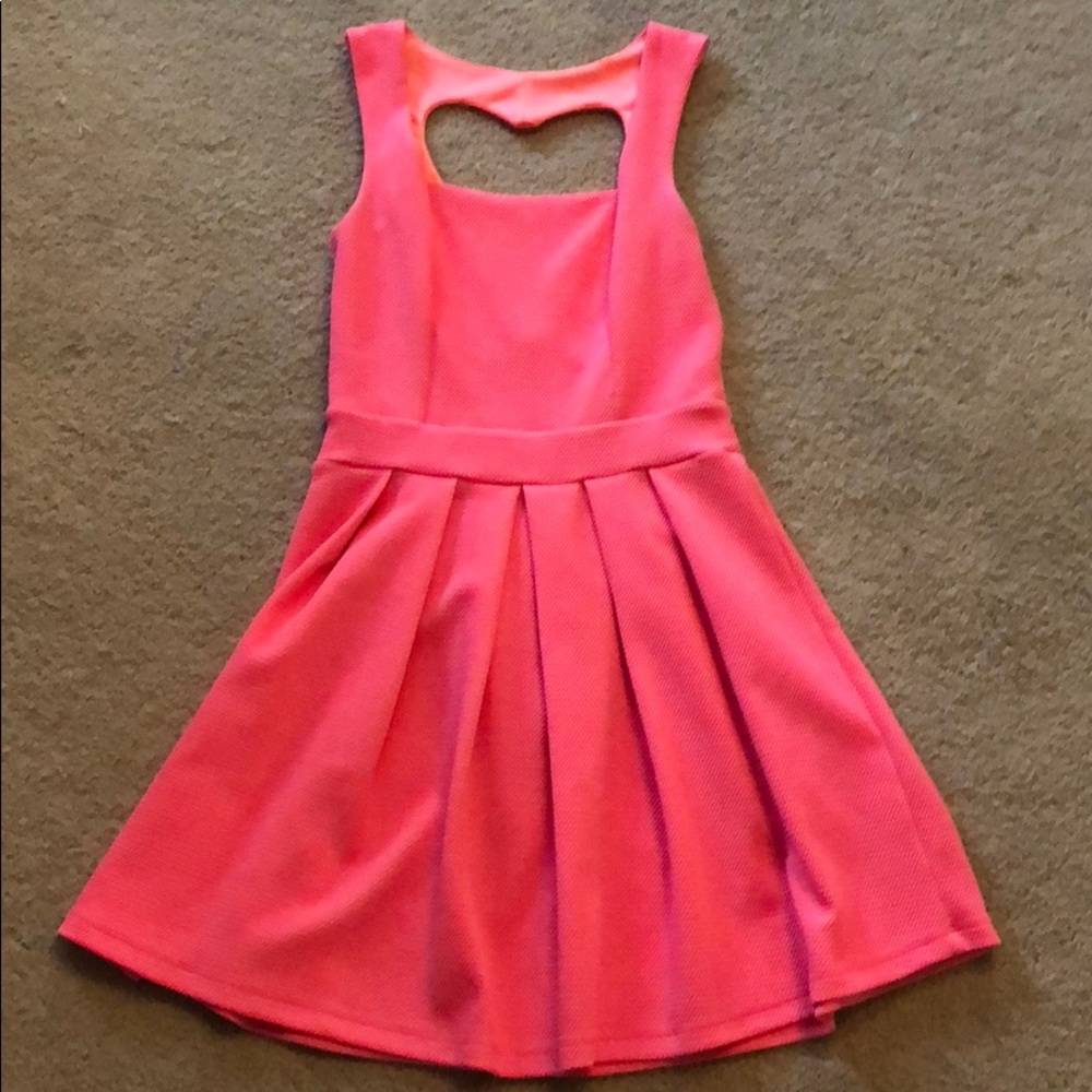 Pink heart dress NWOT